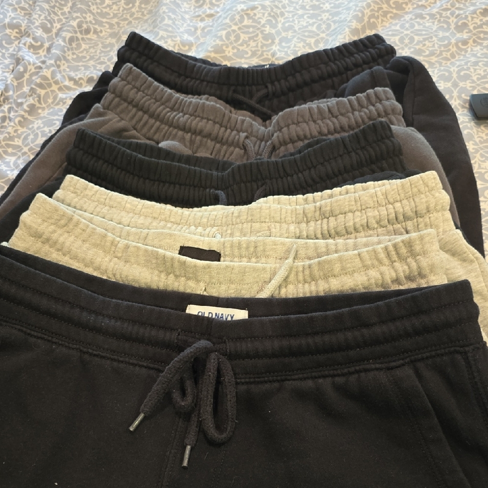 All For 30, Mens' Black And Gray Shorts Small Regular Fit 7"